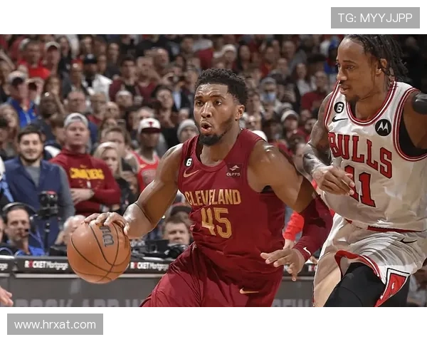 小米切尔助攻12次展现控卫实力努力帮助队友轻松得分